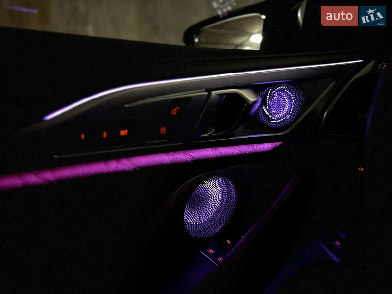 Купе BMW M8 2022 в Києві