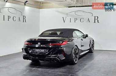 Кабриолет BMW M8 2019 в 