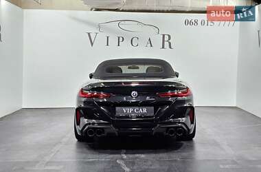Кабриолет BMW M8 2019 в 