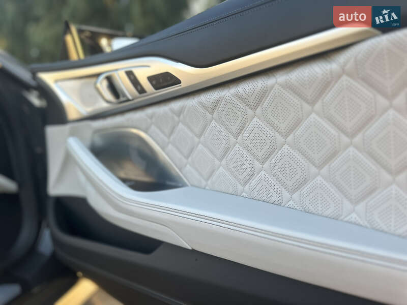 Кабріолет BMW M8 2019 в Києві