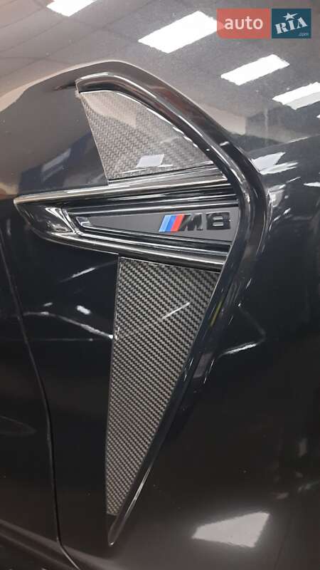 Купе BMW M8 2023 в Киеве