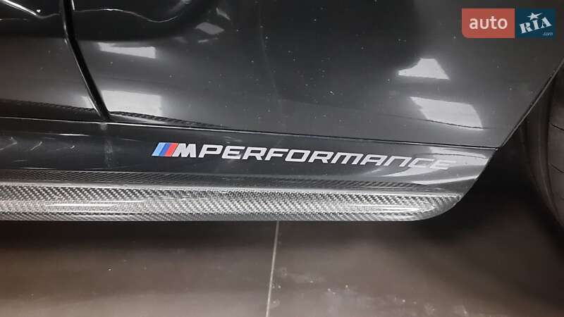 Купе BMW M8 2023 в Киеве