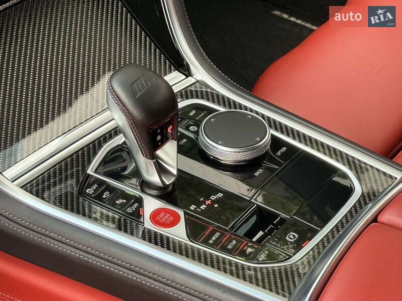 Купе BMW M8 2021 в Киеве фото 19 Купе BMW M8 2021 в Киеве