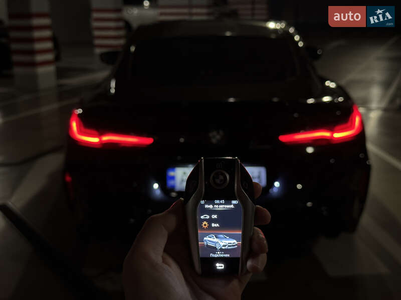 Купе BMW M8 2023 в Киеве фото 10 Купе BMW M8 2023 в Киеве