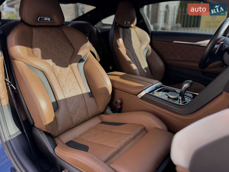 Купе BMW M8 2023 в Киеве фото 33 Купе BMW M8 2023 в Киеве