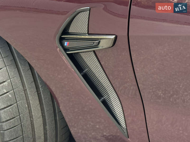 Купе BMW M8 2021 в Києві фото 48 Купе BMW M8 2021 в Києві