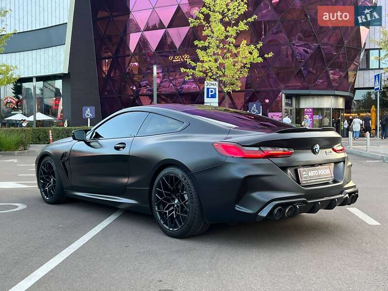 Купе BMW M8 2019 в Киеве