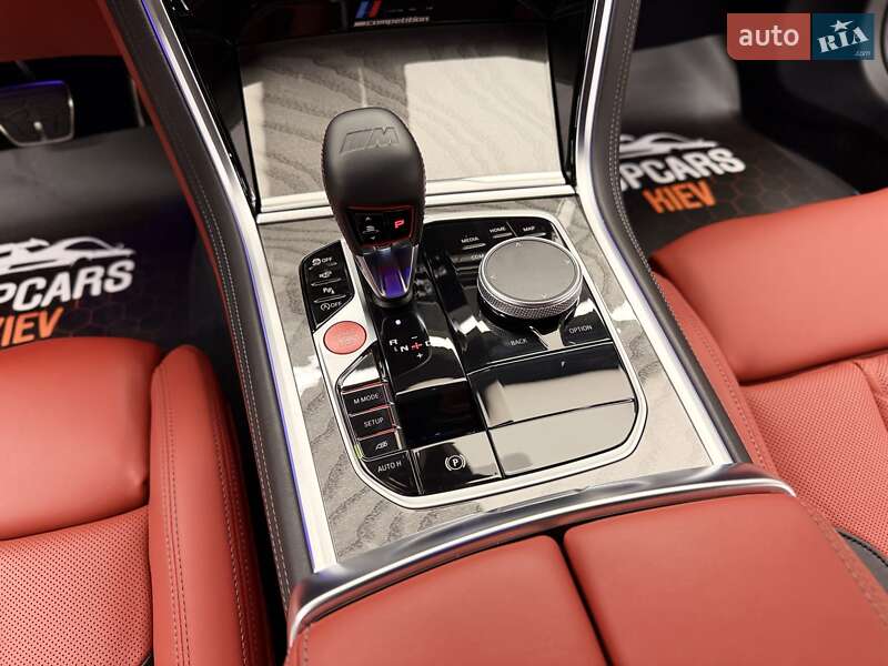 Купе BMW M8 2022 в Києві