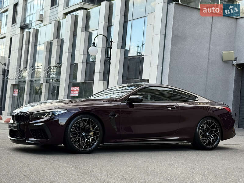 Купе BMW M8 2021 в Києві фото 15 Купе BMW M8 2021 в Києві