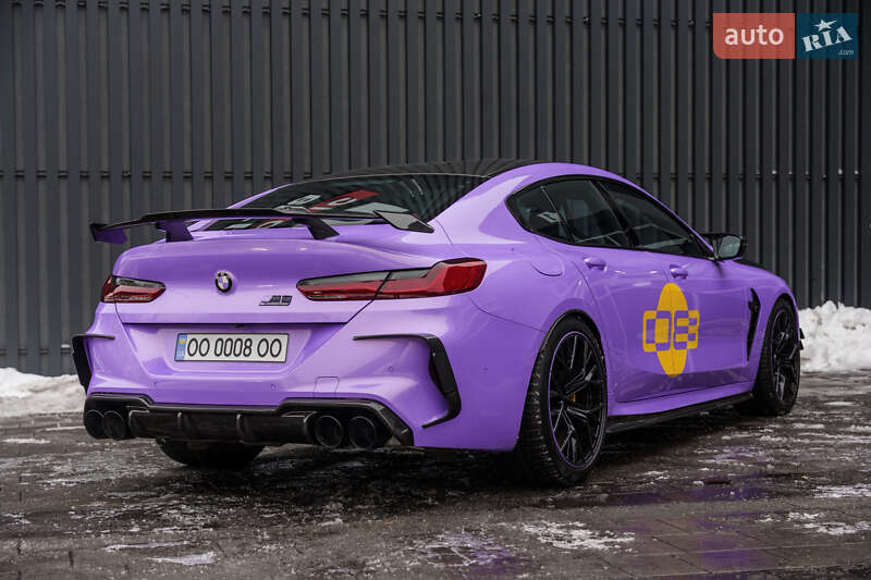 Купе BMW M8 2022 в Києві фото 22 Купе BMW M8 2022 в Києві