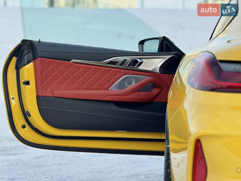 Купе BMW M8 2022 в Киеве