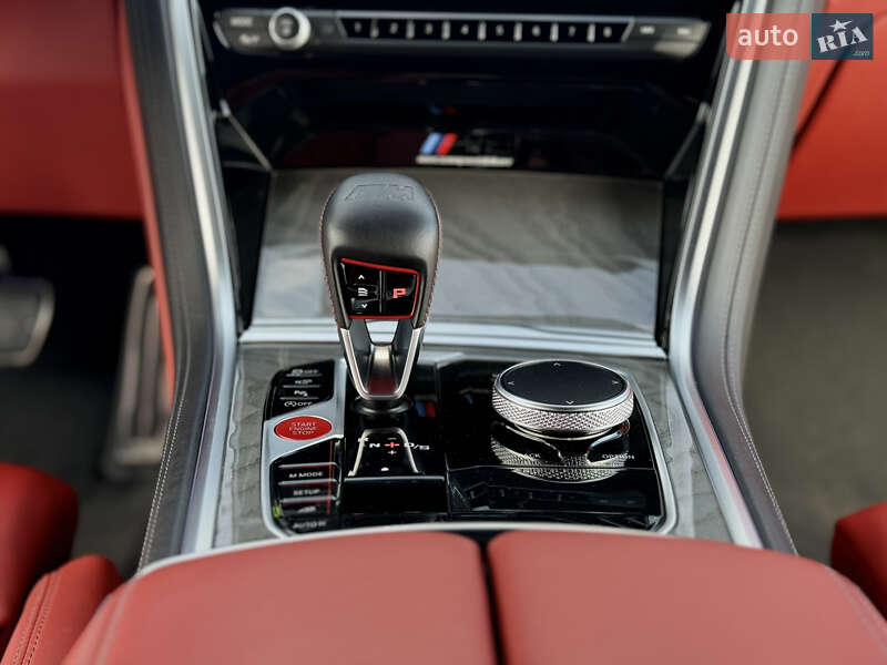 Купе BMW M8 2022 в Киеве