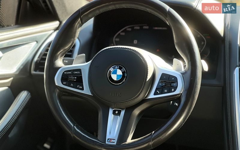 Купе BMW M8 2019 в Львове