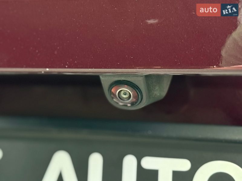 Купе BMW M8 2021 в Киеве