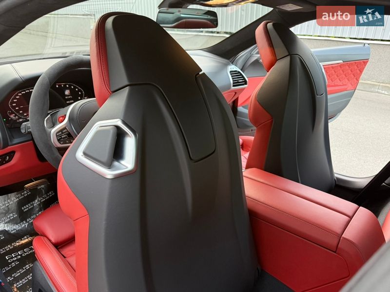 Купе BMW M8 2021 в Киеве