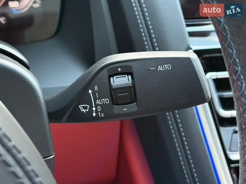 Купе BMW M8 2021 в Киеве