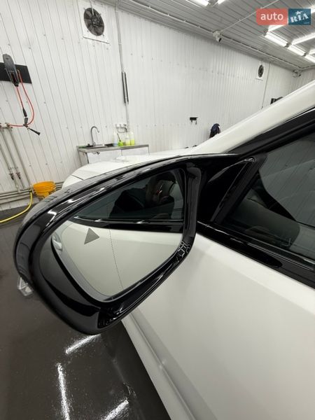 Купе BMW M8 2024 в Виннице фото 10 Купе BMW M8 2024 в Виннице