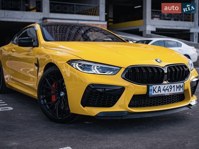 BMW M8 2022