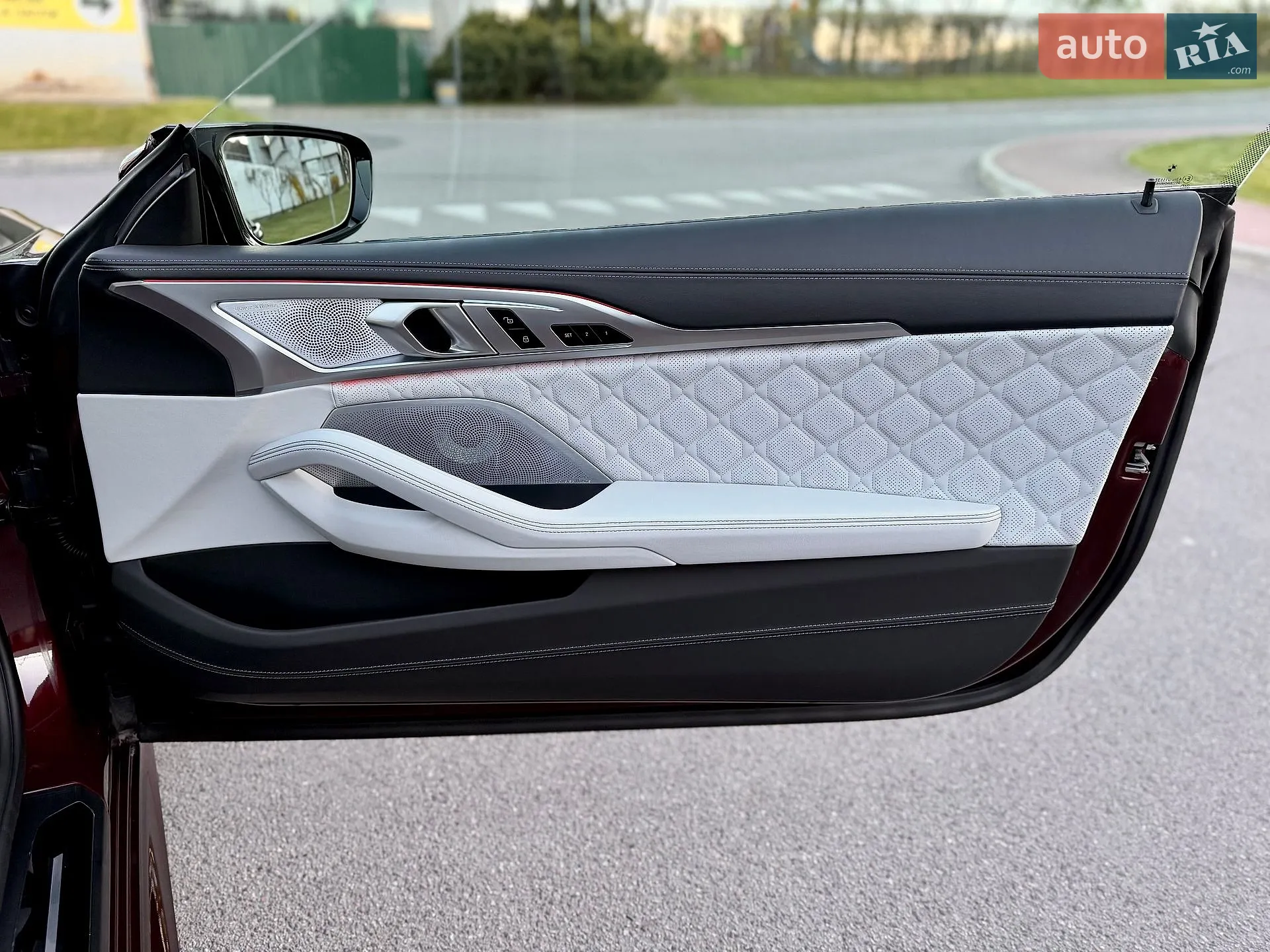 2022 BMW M8 - мініатюра 36