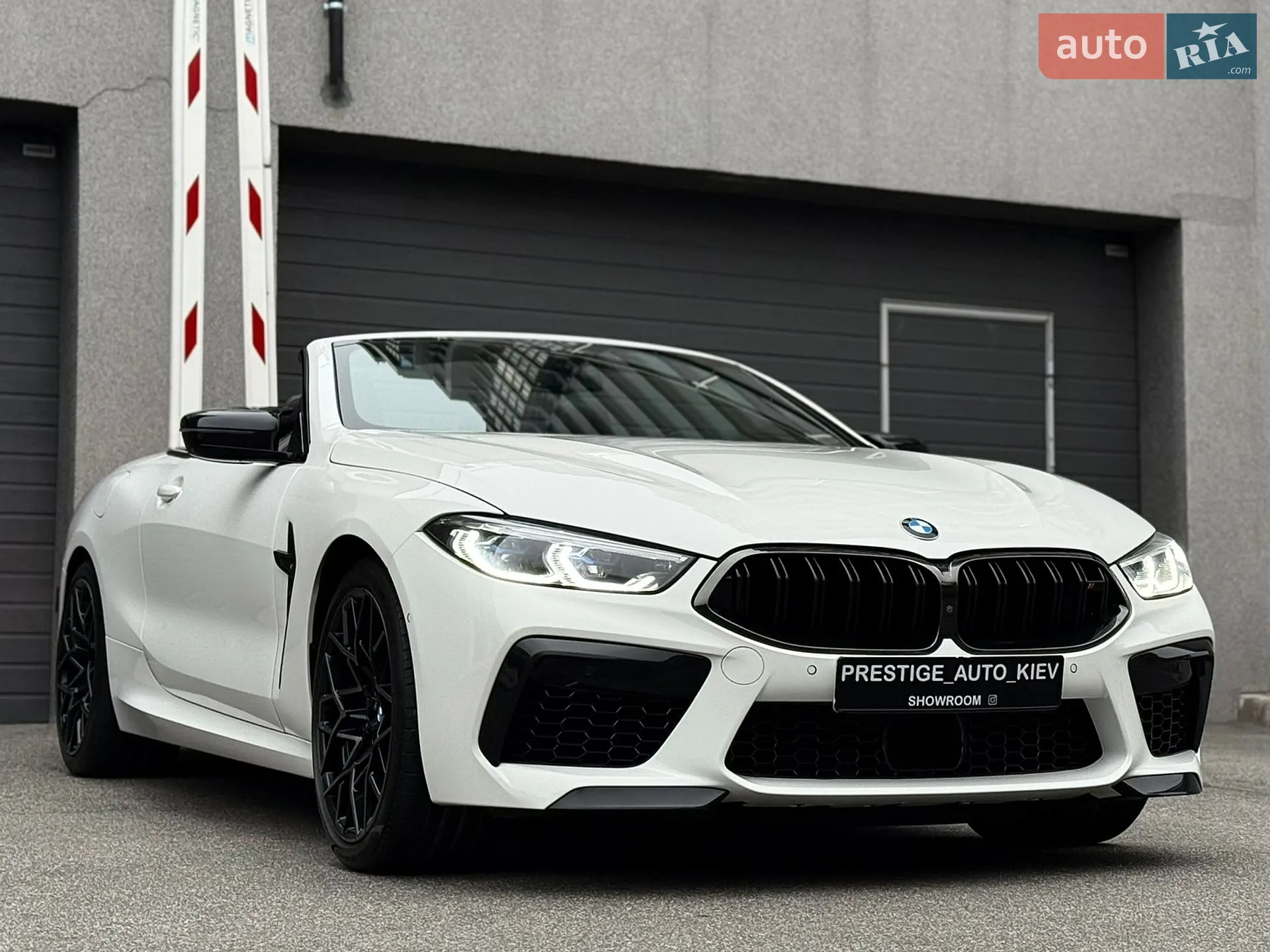 2019 BMW M8 - мініатюра 12