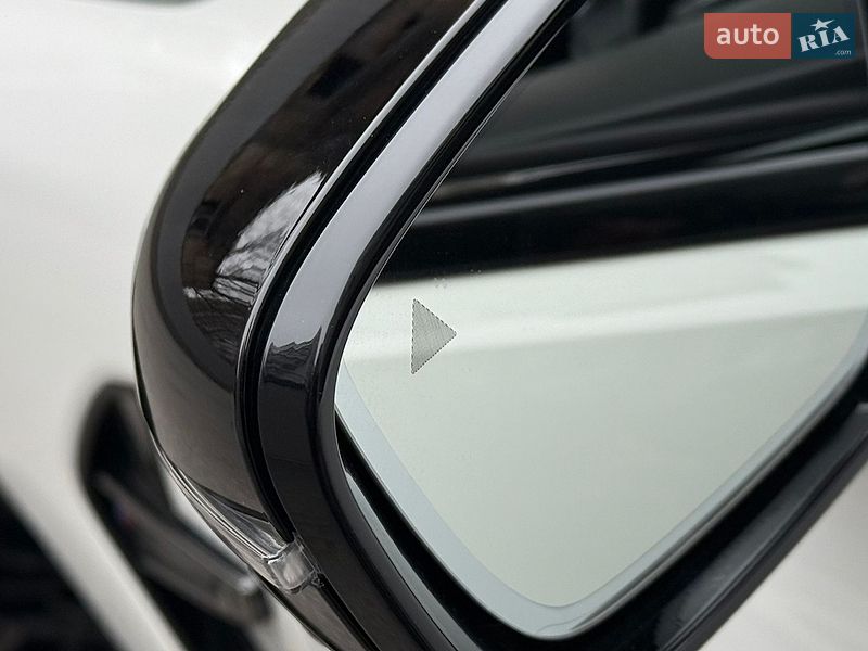 Кабриолет BMW M8 2019 в Киеве
