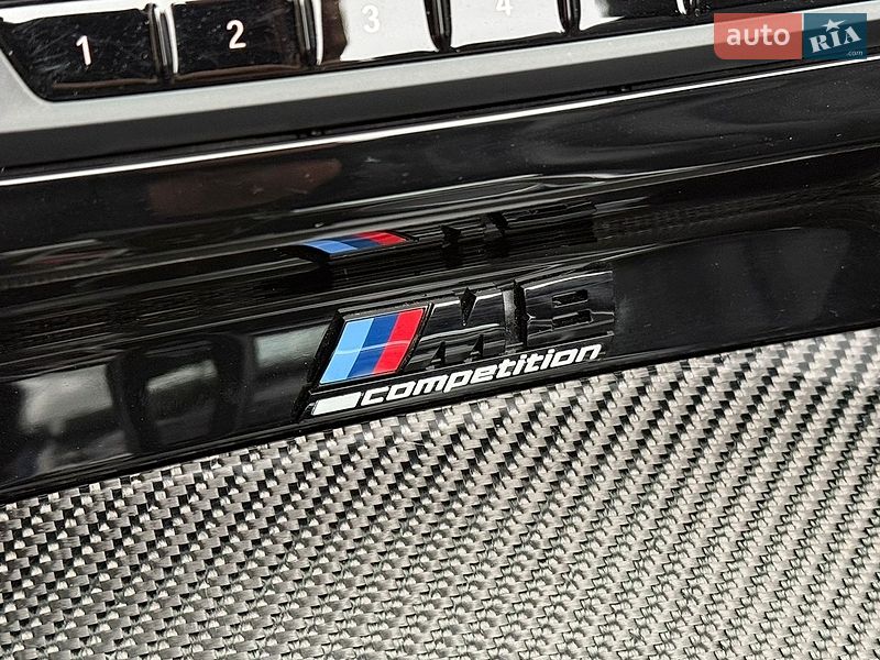 Кабриолет BMW M8 2019 в Киеве
