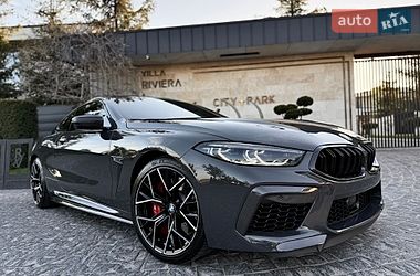 Купе BMW M8 2023 в Львове