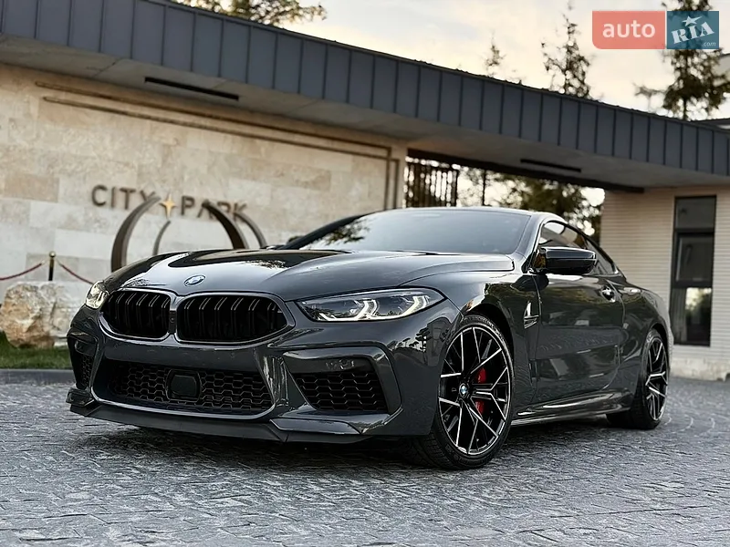 BMW M8
