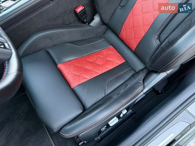 Купе BMW M8 2023 в Львове