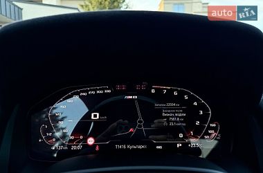 Купе BMW M8 2023 в Львове