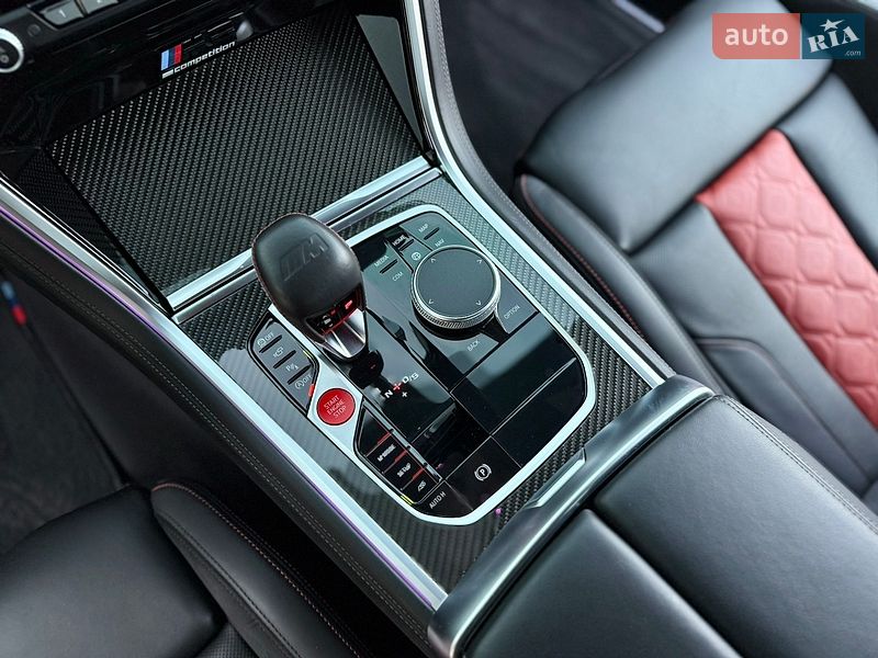 Купе BMW M8 2023 в Львове