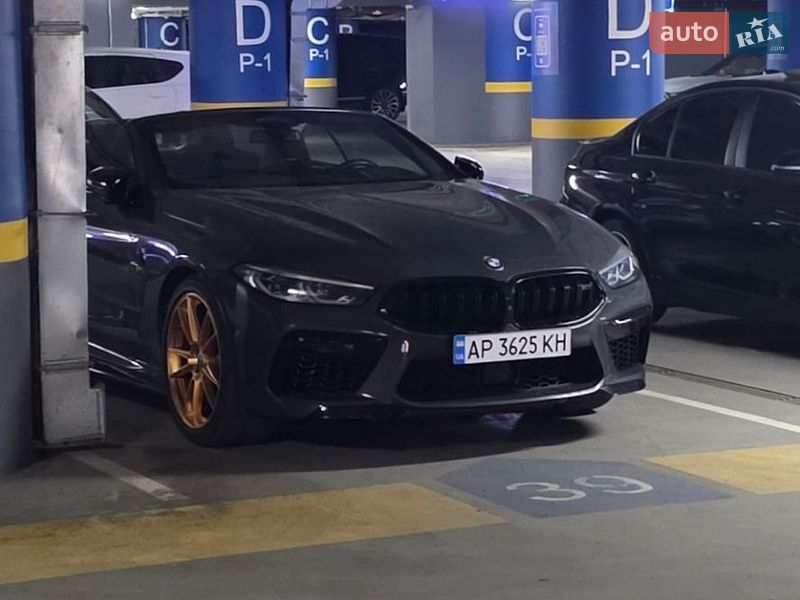 Кабріолет BMW M8 2019 в Києві фото 4 Кабріолет BMW M8 2019 в Києві