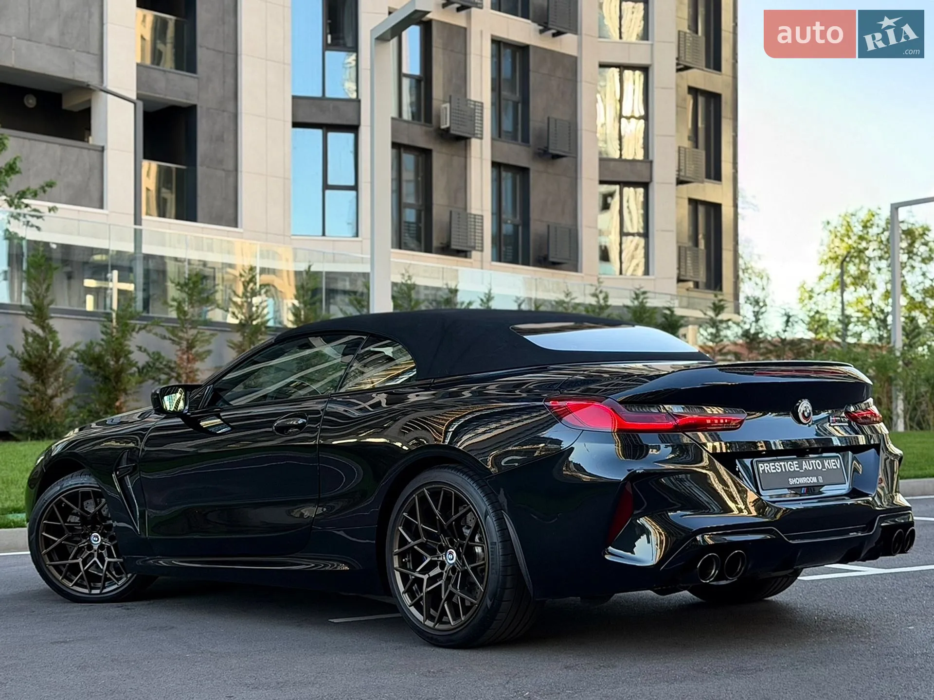 2022 BMW M8 - мініатюра 31