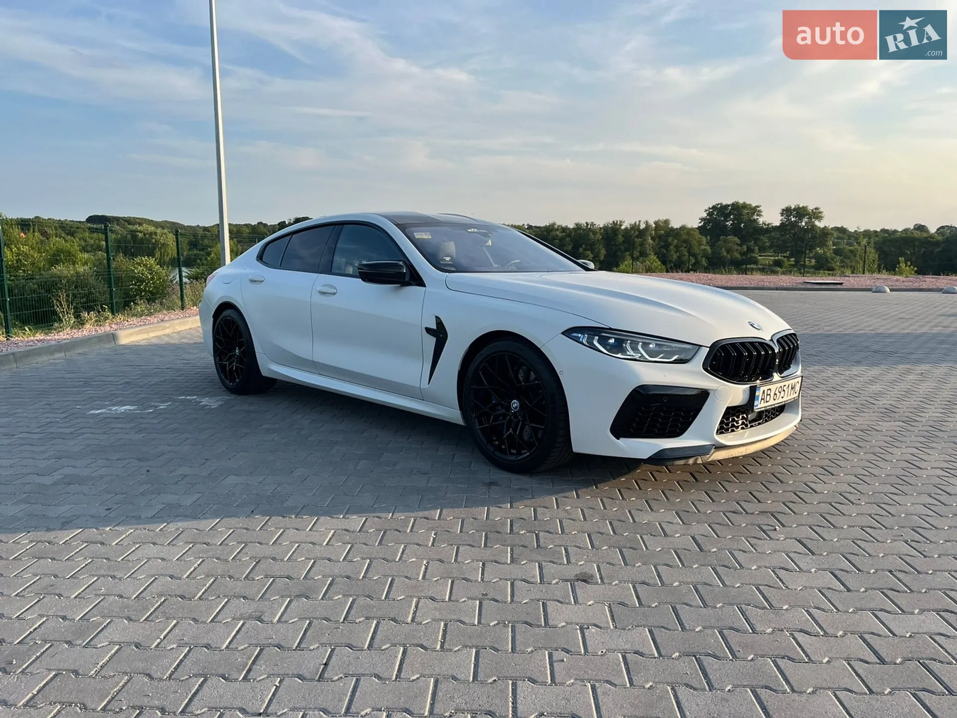 2024 BMW M8 - мініатюра 7