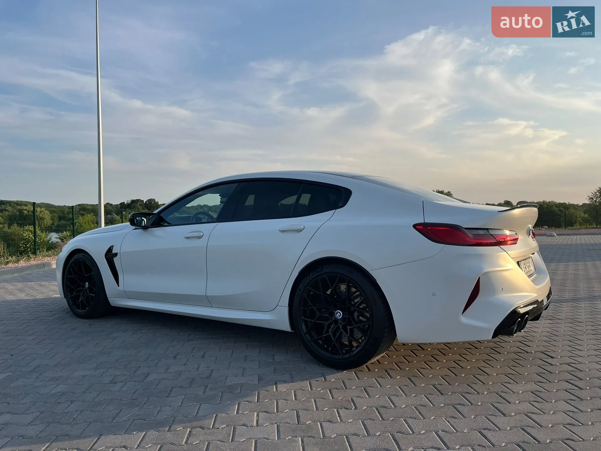 2024 BMW M8 - мініатюра 16
