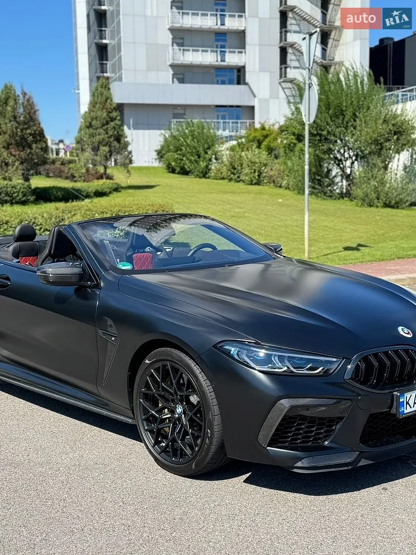 2022 BMW M8 - мініатюра 3