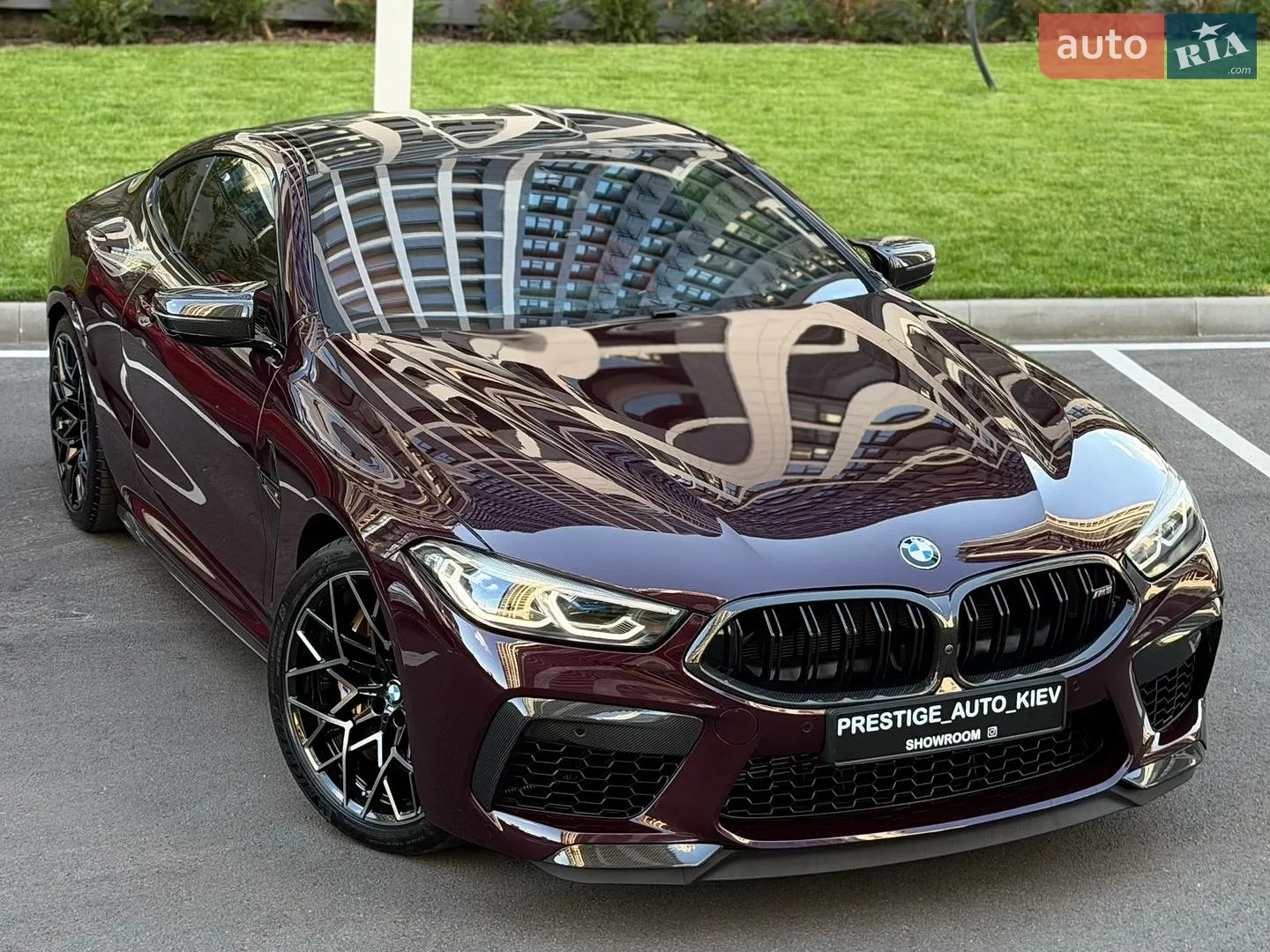 2021 BMW M8 - мініатюра 2
