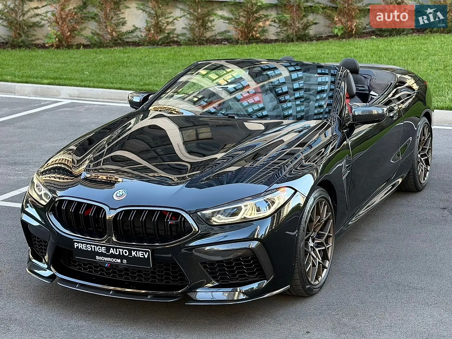 2022 BMW M8 - мініатюра 9