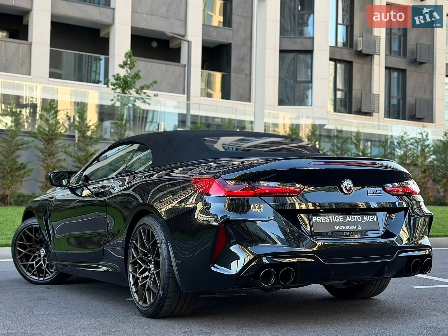 2022 BMW M8 - мініатюра 43
