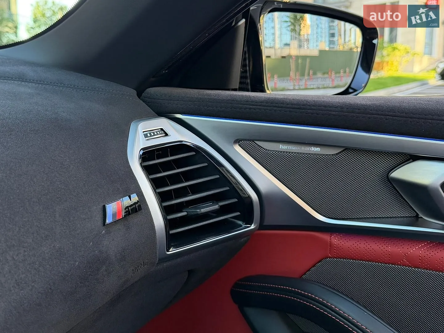 2022 BMW M8 - мініатюра 74