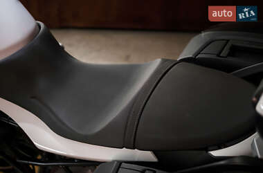 Мотоцикл Туризм BMW R 1200R 2009 в 