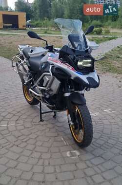Мотоцикл Внедорожный (Enduro) BMW R 1250GS 2023 в 