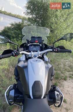 Мотоцикл Многоцелевой (All-round) BMW R 1250GS 2022 в 