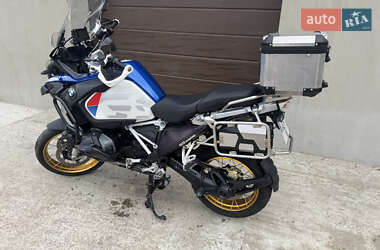 Мотоцикл Спорт-туризм BMW R 1250GS 2019 в 