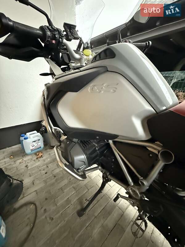 Вантажні моторолери, мотоцикли, скутери, мопеди BMW R 1250GS 2019 в Києві