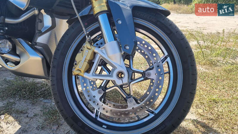 Мотоцикл Без обтекателей (Naked bike) BMW R 1250R 2021 в Горишних Плавнях