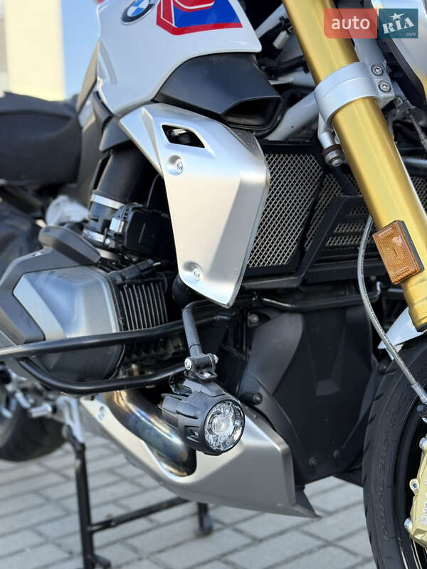 Мотоцикл Без обтекателей (Naked bike) BMW R 1250R 2020 в Львове