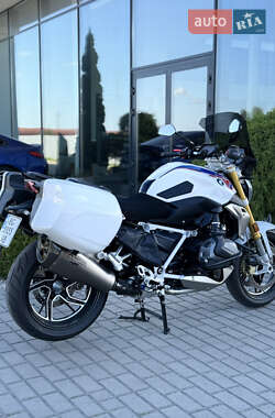 Мотоцикл Без обтекателей (Naked bike) BMW R 1250R 2020 в 