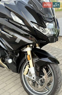 Мотоцикл Туризм BMW R 1250RT 2022 в 