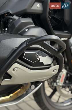 Мотоцикл Многоцелевой (All-round) BMW R 1300GS Adventure 2025 в 